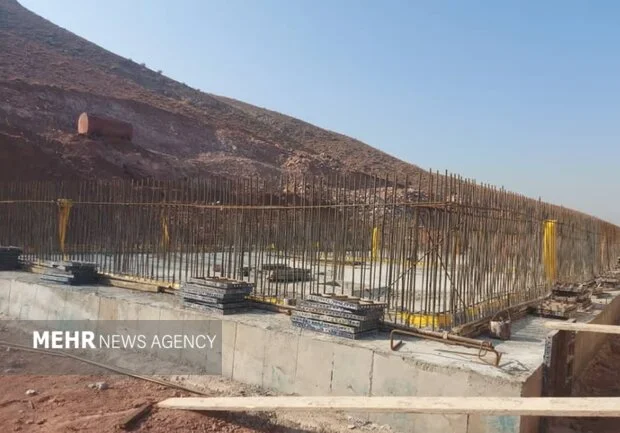 محبوب: عملیات اجرایی مخزن ۱۰۰۰ مترمکعبی سیاه‌ تپه لوشان آغاز شد