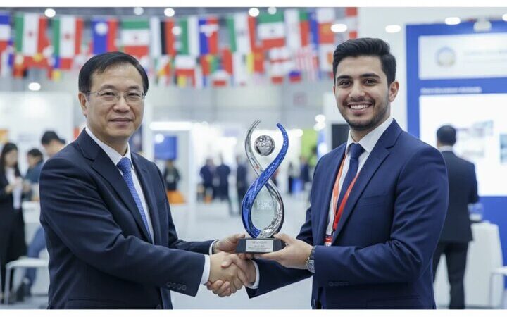 مدال طلا و جایزه پلاتینوم برای مخترع جوان دانشگاه علوم پزشکی آزاد