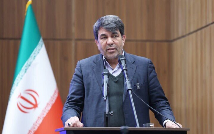 استاندار کرمان: جامعه محلی کرمان باید درگیر توسعه و رفع محرومیت شود