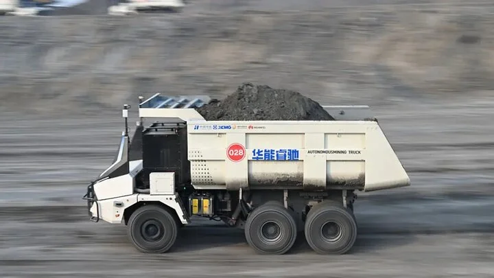 کامیون های معدن خودران با اینترنت۵G در چین آزمایش شدند