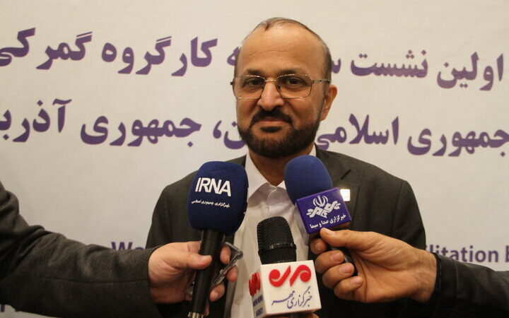 برزگر: تسهیل ترانزیت و رفع ایستایی کامیون ها در مرز آستارا ضروری است