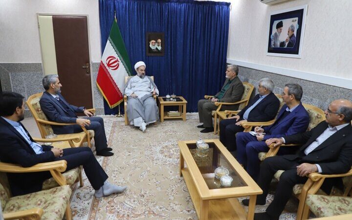 آیت الله محامی: دانشگاه ها باید پاسخگوی مطالبات دانشجویان باشند