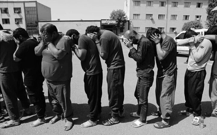 ۲۳ سرشاخه یک شرکت هرمی در مشهد دستگیر شدند