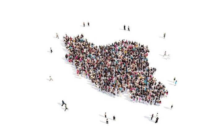 نقد خودمان؛ کلید ورود به دنیای متنوع و روادار علوم اجتماعی در ایران