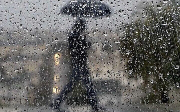 خشک‌ترین پاییز نیم قرن اخیر کاشان بالاخره با بارش نادر شکست!