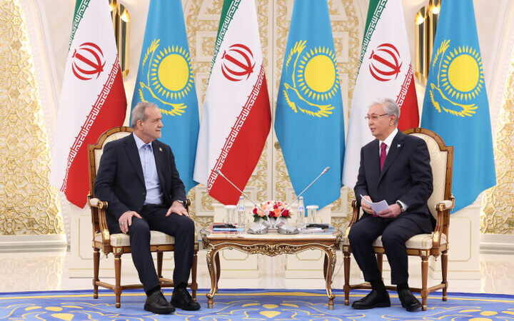 پزشکیان خبر داد: نقشه راه تجارت تهران و آستانه آماده جهش ۳ میلیارد دلاری است!