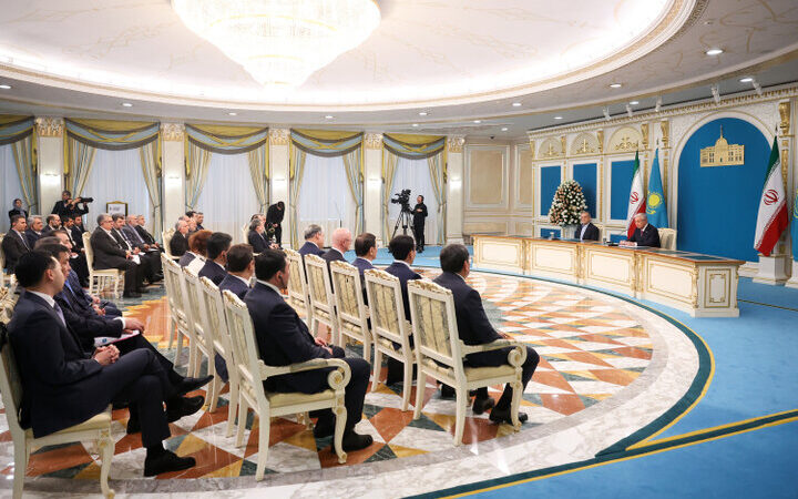 دیدار تاریخی پزشکیان با رئیس‌جمهور قزاقستان؛ آغاز فصل نوین همکاری‌های دو کشور مسلمان