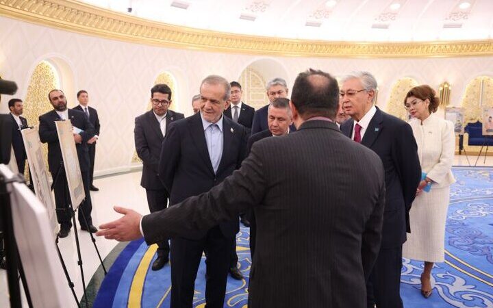 پزشکیان در نمایشگاه اسرارآمیز اسناد تاریخی آسیای مرکزی چه دید؟