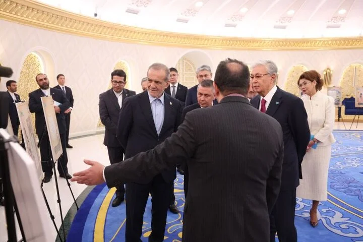 پزشکیان در نمایشگاه اسرارآمیز اسناد تاریخی آسیای مرکزی چه دید؟