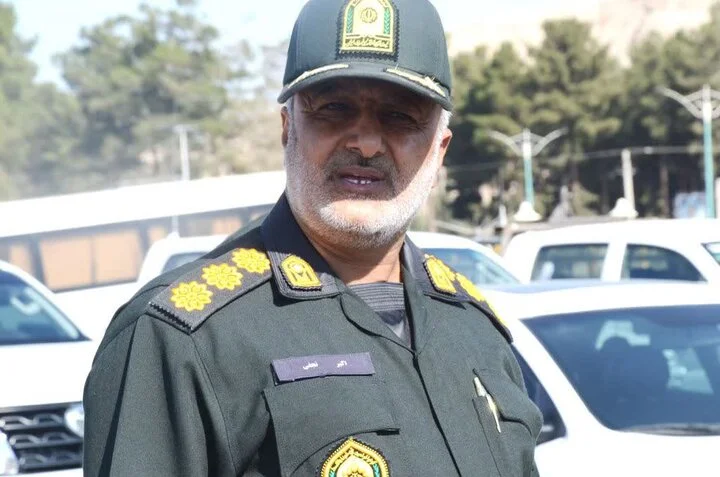 پلیس کرمان در یک عملیات بی‌سابقه ۱۳ سارق حرفه‌ای را دستگیر کرد!