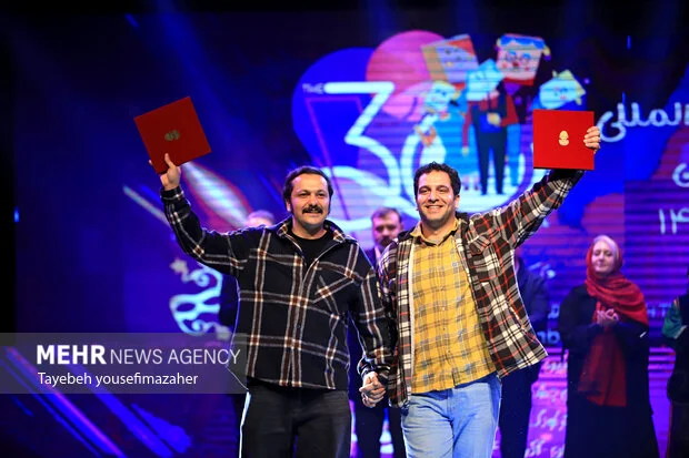 برگزیدگان جشنواره تئاتر کودک و نوجوان همدان معرفی شدند؛ ستاره‌های آینده تئاتر ایران در یک قاب!