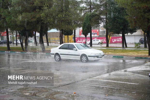 بارش بی‌وقفه ۸۱ ساعته در لرستان؛ میانگین ۳۶.۷ میلی‌متر باران ثبت شد!