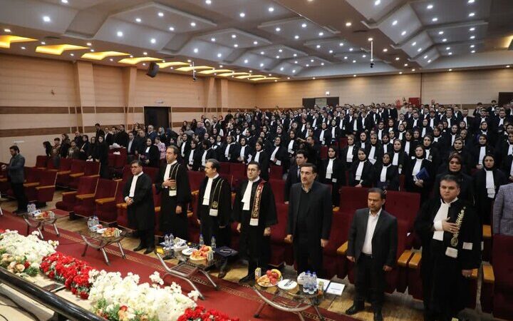 تحلیف ۲۱۹ کارآموز وکالت در اردبیل همزمان با ایام معنوی ولادت حضرت فاطمه زهرا