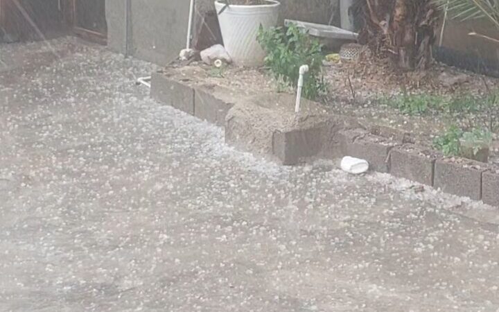 بارش تگرگ سنگین در آبپخش؛ طبیعت در حیرت فرو رفت!