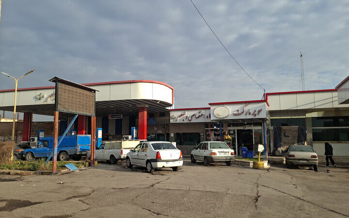 جریان روان سوخت‌گیری در محورهای قزوین؛ هیچ مشکلی وجود ندارد!