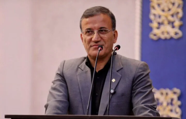 نصب ۶۰ دوربین برای شکار خودروهای آلاینده در اراک؛ نفس شهر در خطر است!