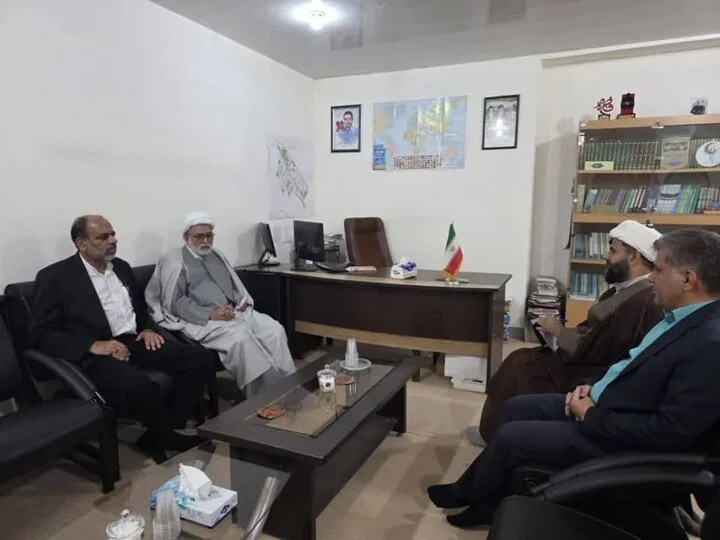 نماینده جنوب بوشهر: مشکلات مردم را با تمام توان و جدیت پیگیری می‌کنیم!