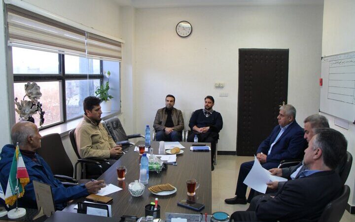 بحران سگ‌های بلاصاحب در سنندج؛ چرا راهکارهای فوری و جامع حیاتی است؟