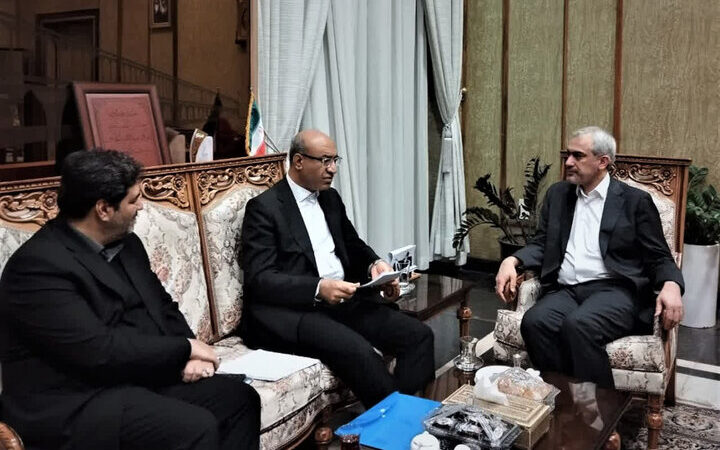 استاندار کرمانشاه در دیدار با وزیر اقتصاد: فرصت‌های طلایی اقتصادی استان را دریابید!