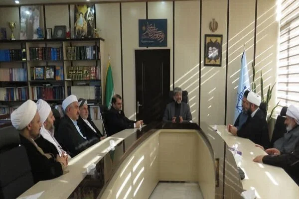 عتباتی: ظرفیت بی‌نظیر اقوام و مذاهب آذربایجان غربی باید برای صلح و سازش به‌کار گرفته شود