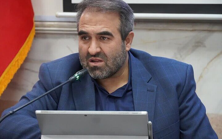 دانشگاه آزاد با بازنگری سرفصل‌ها و تولید کتب مرجع، تحولی بزرگ در هنر رقم می‌زند!