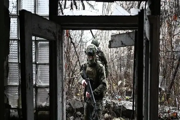 تسلط کامل روس‌ها بر روستای استراتژیک؛ ۵۴۵ پهپاد اوکراینی در هم کوبیده شدند!