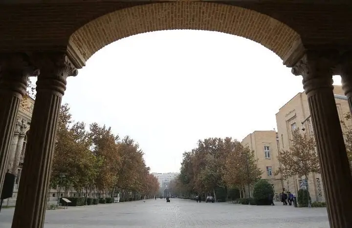 آغاز شگفت‌انگیز «پاییز-برگ» با ۴١ اثر هنری مشارکتی در تهران!