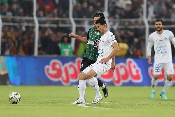 آشورماتوف با کارت زرد جنجالی بازی حساس مقابل گل گهر را از دست داد!