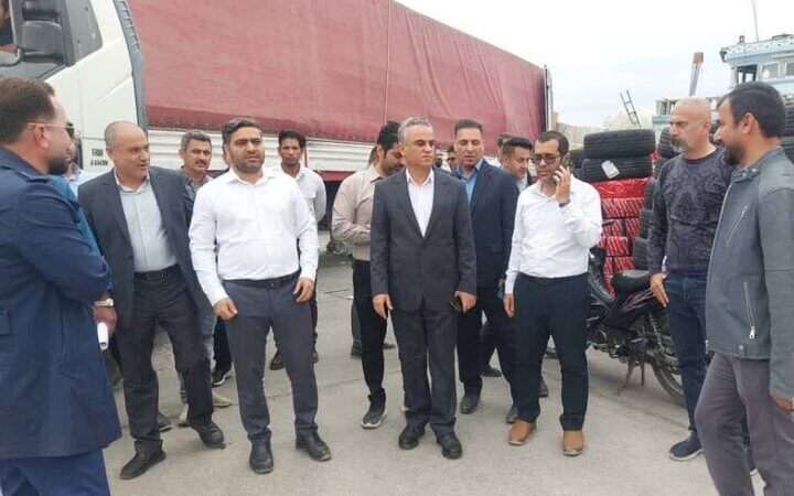 فرماندار کنگان: عملیات تخلیه بار در اسکله با دو پست جدید سرعت می‌گیرد!