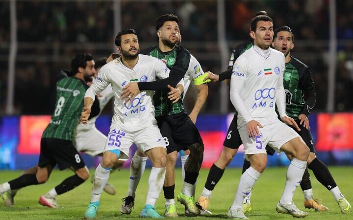 واکنش تند به بی‌انضباطی دو ستاره استقلال؛ آیا فرصت بازی از دست می‌رود؟