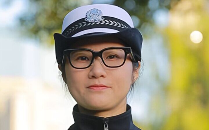 عینک هوشمند؛ اسلحه نوین پلیس چانگ شا برای کنترل ترافیک با هوش مصنوعی