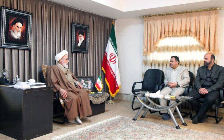 امام‌جمعه کرمانشاه: خدمت به محرومان، اولویت بی‌چون‌وچرای مدیریت شهری!