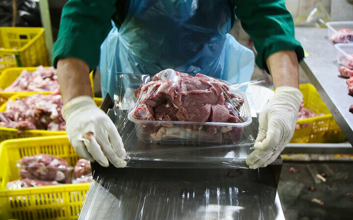 رشد ۱۴ درصدی تولید گوشت در استان مرکزی؛ ۵۷ هزار تن گوشت تازه به بازار رسید!