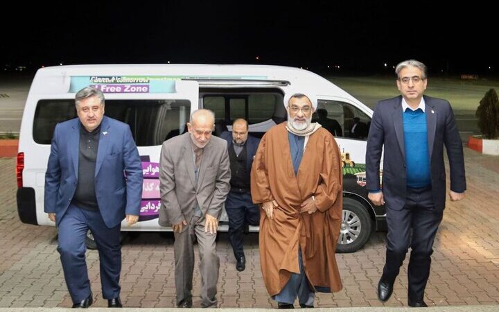 ورود دبیر شورای عالی انقلاب فرهنگی به تبریز با استقبال ویژه مسئولان استانی