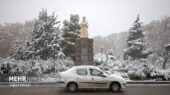 کولاک و برف سنگین در گردنه گدوک فیروزکوه؛ دید رانندگان به شدت کاهش یافت!