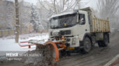 رکورد بی‌سابقه در همدان؛ برف‌روبی ۸۷۰ کیلومتر جاده روستایی زیر بار تلاش شبانه‌روزی راهداران!