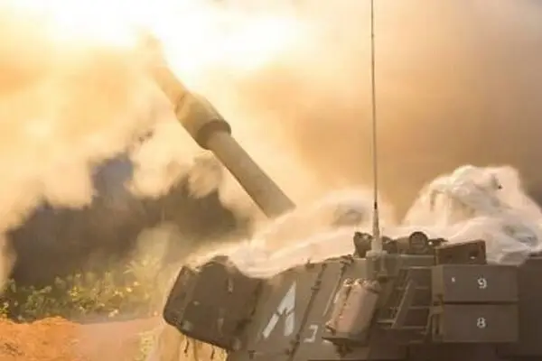 حمله سهمگین توپخانه‌ای رژیم صهیونیستی به جنوب سوریه شعله‌ور شد!