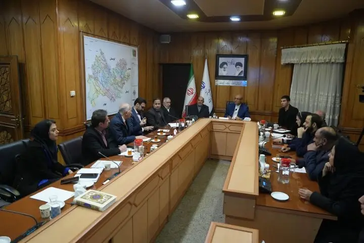 استاندار کرمانشاه: حمایت بی‌وقفه از بیماران خاص؛ سلامت، اولویت اصلی ماست