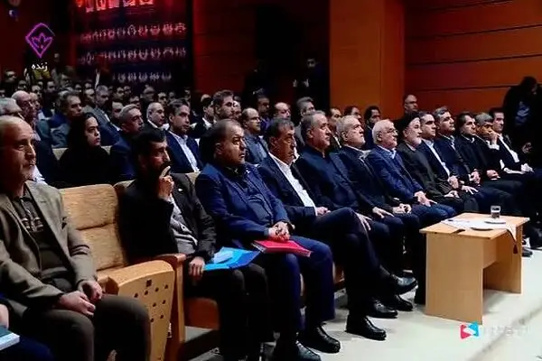 فرهیختگان و پزشکیان در نشست ویژه؛ انتقادهای تند و وعده‌های امیدبخش برای خراسان‌جنوبی