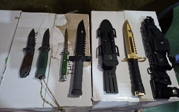 کشف محموله ۹ میلیاردی تیغه چاقوی قاچاق در قروه؛ پلیس چگونه موفق شد؟