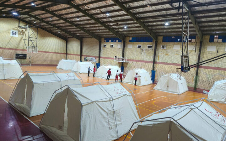 ۶ کمپ اضطراری هلال‌احمر هرمزگان جان ۳۶ خانوار را در باران‌های سیل‌آسا نجات داد