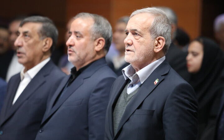 نشست شورای برنامه ریزی و توسعه خراسان جنوبی با حضور رئیس‌جمهور