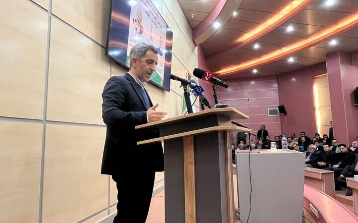 محمدی: تولیدکنندگان، قهرمانان پنهان اقتصاد ایران در برابر تحریم‌ها