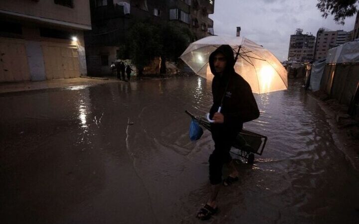 کابوس زمستانی مردم غزه؛ جنگ و سرما آوارگان را بی‌پناه کرد