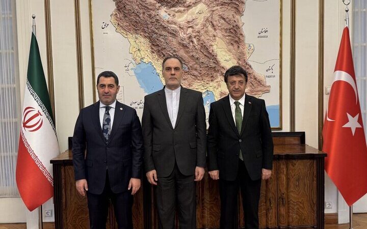 دیدار مهم سفیر ایران با رئیس گروه دوستی پارلمانی ترکیه؛ آینده همکاری‌های اقتصادی در گرو این گفتگوها!