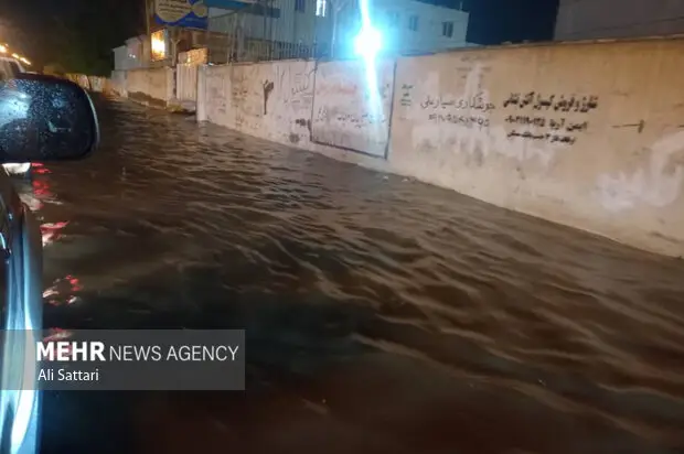 وقتی بندرعباس به رودخانه تبدیل شد؛ ماجرایی شگفت‌انگیز که همه را بهت‌زده کرد!