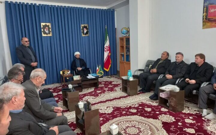 پیرجاهد: رانندگان، شب‌زنده‌داران بی‌وقفه و قلب تپنده اقتصاد کشور!