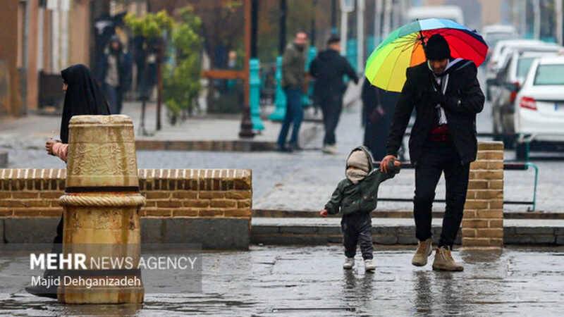 سرمای بی‌سابقه و یخبندان ادامه دارد؛ پایان بارش‌های سنگین کی و چگونه است؟