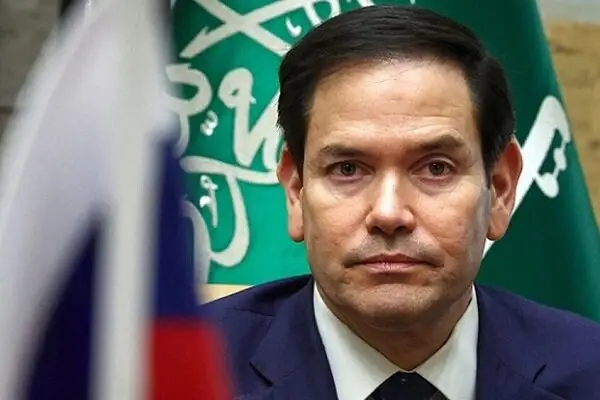 روبیو: شاید ترامپ و مادورو پای میز مذاکره مستقیم بنشینند!