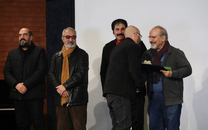 برگزیدگان بی‌سروصدای مسابقه مطبوعاتی تئاتر در خانه هنرمندان معرفی شدند